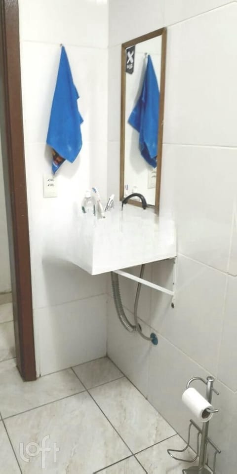 Image 14 - 276032